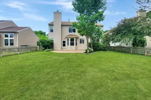 460 Arlington Ln, Grayslake, IL 60030 - Photo 16