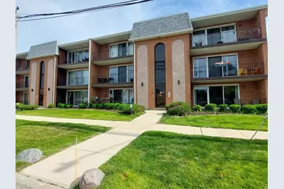 4009 W 105th Street #1, Oak Lawn, IL 60453 - Photo 1