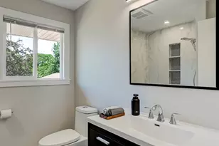 926 Holliston Ct, Schaumburg, IL 60193 - Photo 26