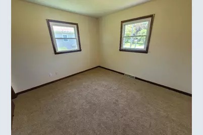 210 Brockett Street, Enfield, IL 62835 - Photo 38