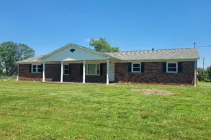210 Brockett St, Enfield, IL 62835 - Photo 42