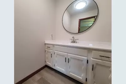 210 Brockett Street, Enfield, IL 62835 - Photo 32