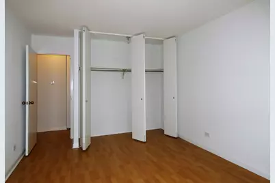 211 E Ohio Street #2719, Chicago, IL 60611 - Photo 16