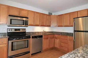 211 E Ohio St, Chicago, IL 60611 - Photo 4