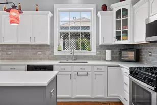 395 S Palmer Dr, Bolingbrook, IL 60490 - Photo 10