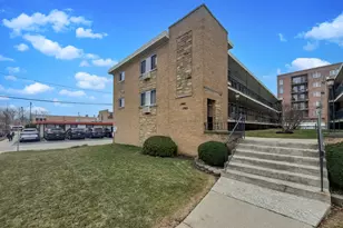 1509 Brown St, Des Plaines, IL 60016 - Photo 1