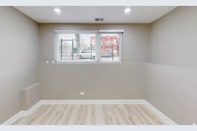 3822 W Huron Street #1, Chicago, IL 60624 - Photo 8