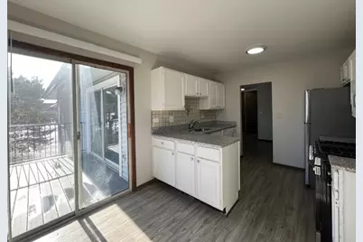 7030 Barrington Court #204, Woodridge, IL 60517 - Photo 8