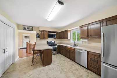 24908 W Hemphill Drive, Elwood, IL 60421 - Photo 10