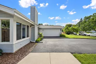 230 Plymouth Ln, Bolingbrook, IL 60440 - Photo 32