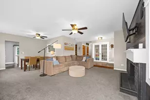 230 Plymouth Ln, Bolingbrook, IL 60440 - Photo 8