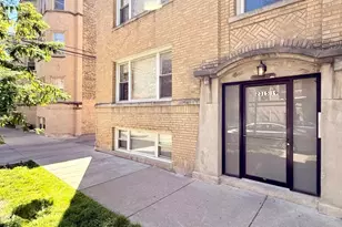 2315 W Rosemont Ave, Chicago, IL 60659 - Photo 1