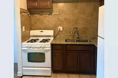 827 College Boulevard #202, Addison, IL 60101 - Photo 6