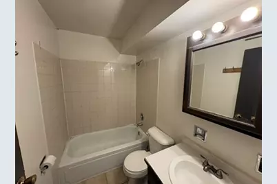 827 College Boulevard #202, Addison, IL 60101 - Photo 8