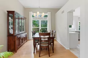1422 Almaden Ln, Gurnee, IL 60031 - Photo 4