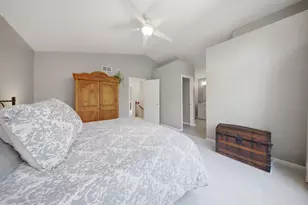 1422 Almaden Ln, Gurnee, IL 60031 - Photo 12
