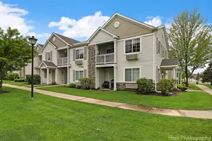 2313 Silverstone Dr, Carpentersville, IL 60110 - Photo 1