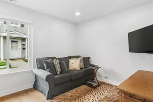 546 E Old Willow Rd, Prospect Heights, IL 60070 - Photo 14