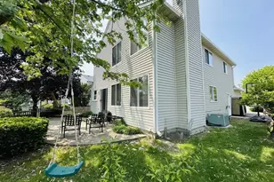 7681 Mendocino Dr, Gurnee, IL 60031 - Photo 20