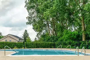 221 Ivy Ct, Streamwood, IL 60107 - Photo 26