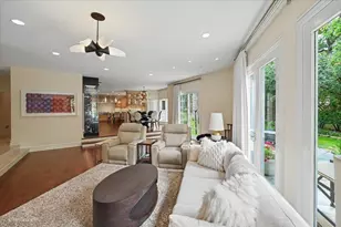 12 Carlisle Dr, Oak Brook, IL 60523 - Photo 28
