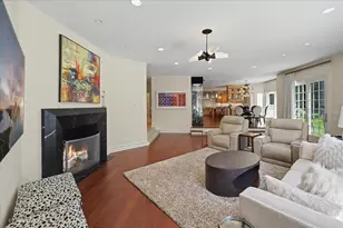 12 Carlisle Dr, Oak Brook, IL 60523 - Photo 26