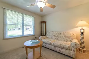 1021 Bertram Dr, Freeport, IL 61032 - Photo 14