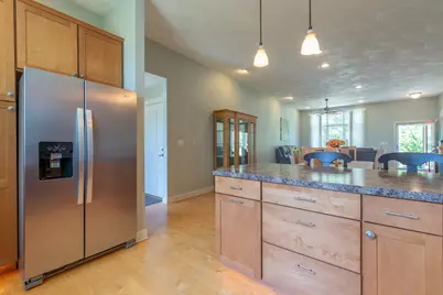 1021 Bertram Drive, Freeport, IL 61032 - Photo 8