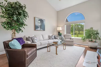 525 White Oak Lane #26525, Lake Barrington, IL 60010 - Photo 4