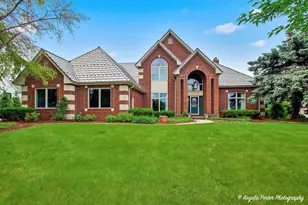 10711 Bull Valley Dr, Woodstock, IL 60098 - Photo 2