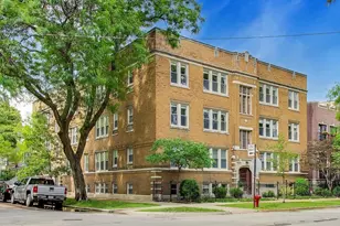 1624 W Grace St, Chicago, IL 60613 - Photo 2