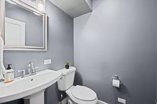 331 E Russell St, Barrington, IL 60010 - Photo 10