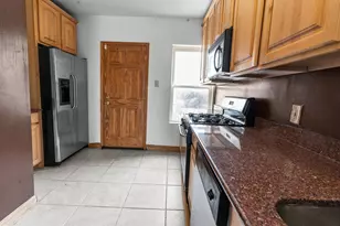 5321 S Michigan Ave, Chicago, IL 60615 - Photo 8