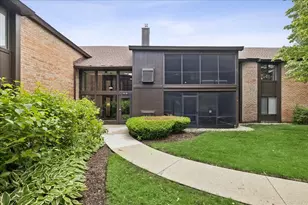 720 St Andrews Ln, Crystal Lake, IL 60014 - Photo 1