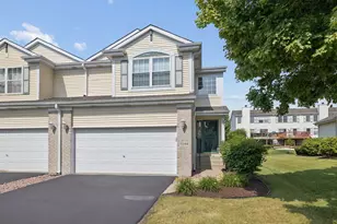 17248 Arrowhead Dr, Lockport, IL 60441 - Photo 1