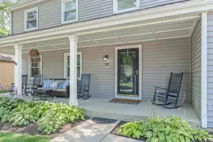 1621 Kenyon Dr, Naperville, IL 60565 - Photo 2