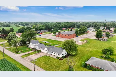 408 E South Court Street, Chatsworth, IL 60921 - Photo 6