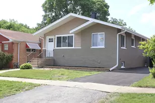 2853 140th Pl, Blue Island, IL 60406 - Photo 2