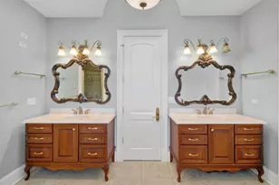 151 Palmer Cir, Vernon Hills, IL 60061 - Photo 42