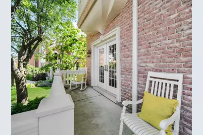 151 Palmer Circle, Vernon Hills, IL 60061 - Photo 10
