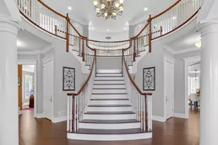 151 Palmer Cir, Vernon Hills, IL 60061 - Photo 6