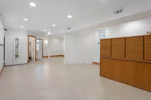 3843 W Addison St, Chicago, IL 60618 - Photo 32