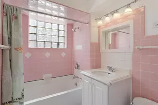 3843 W Addison St, Chicago, IL 60618 - Photo 26