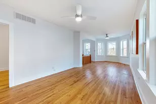3843 W Addison St, Chicago, IL 60618 - Photo 18