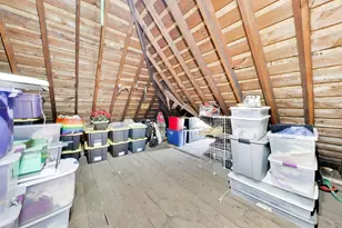 631 S Hale St, Wheaton, IL 60187 - Photo 32