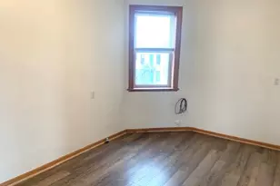 1538 N St Louis Ave, Chicago, IL 60651 - Photo 8