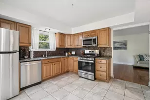 115 Windjammer Ln, Third Lake, IL 60030 - Photo 12