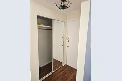 [Address not provided], Skokie, IL 60076 - Photo 18