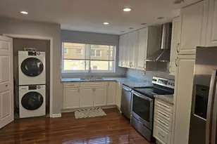 [Address not provided], Skokie, IL 60076 - Photo 6