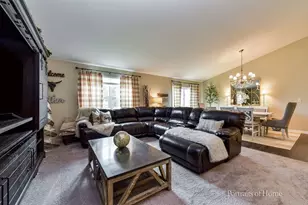 911 Appaloosa Trail, Plano, IL 60545 - Photo 10
